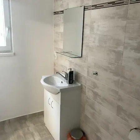 Sarka Apartment