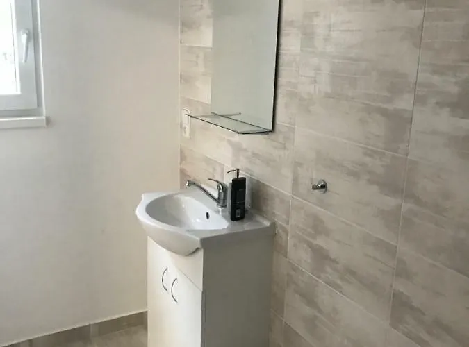 Sarka Lejlighed